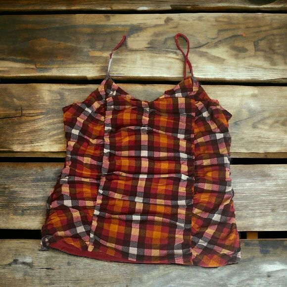 Plaid Mesh Rouch Top - Picture 4 of 9